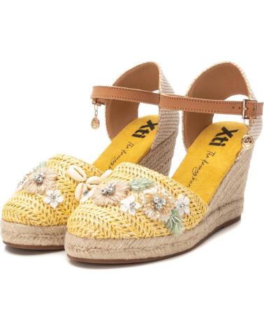 Sandalen-De-Mujer-XTI-142695-AMARILLO