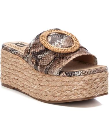 Sandalias-De-Mujer-XTI-142697-CAMEL