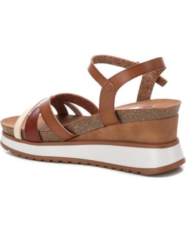 Woman Sandals XTI 142748 TAUPE