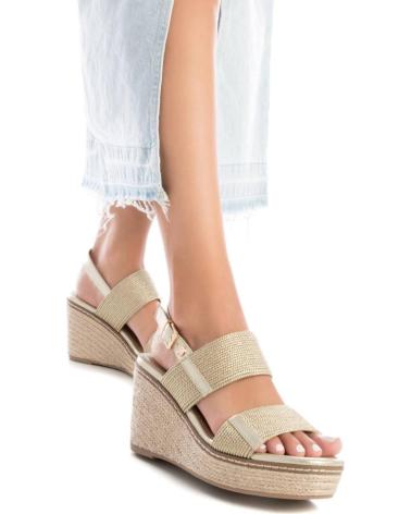 Sandalias-De-Mujer-XTI-142832-ORO