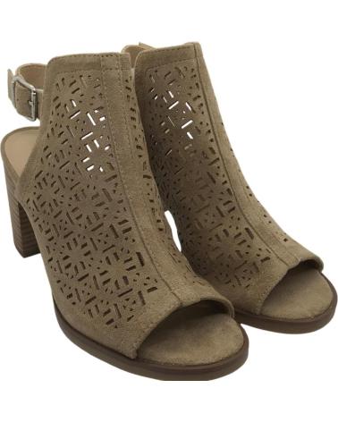 Woman Sandals ETIKA SANDALIA ABOTINADA ETIKA AGUADULCE 02 31118 CAMEL