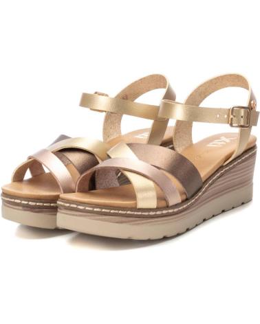 Sandalias de Mujer XTI 142853 ORO