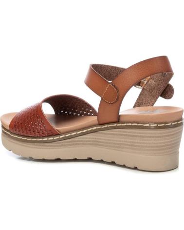 Sandalias-De-Mujer-XTI-142911-CAMEL