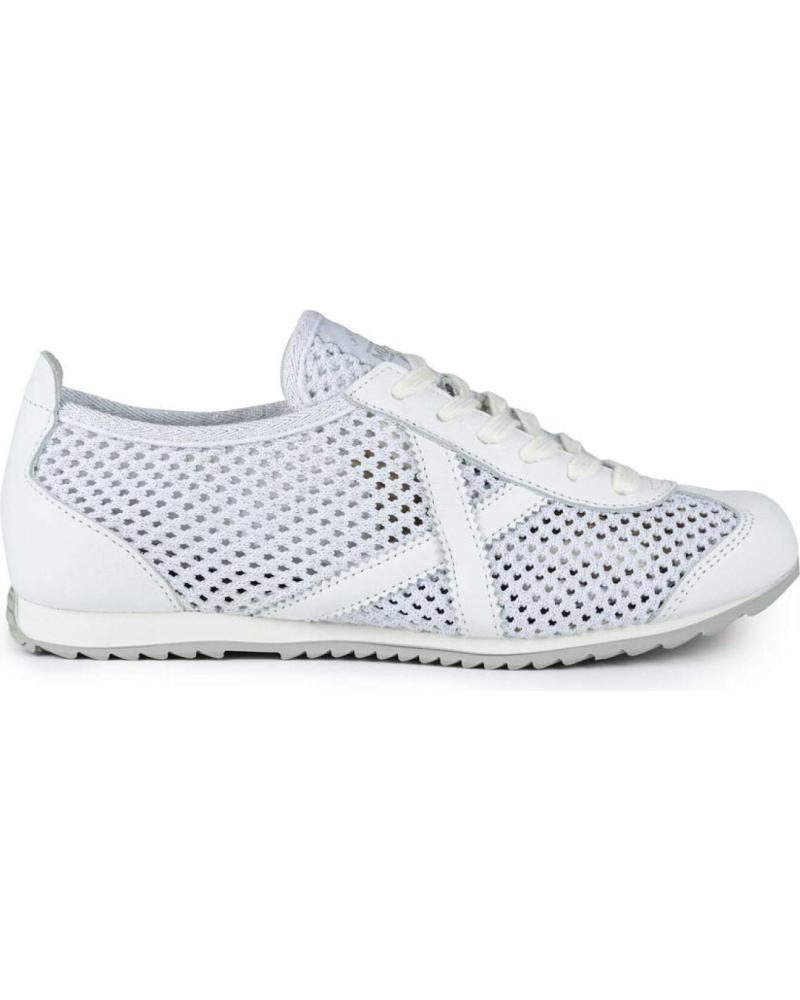 MUNICH ZAPATILLAS OSAKA 572 EN COLOR PARA MUJER BLANCO