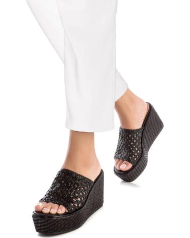 Sandalias-De-Mujer-CARMELA-161483-NEGRO