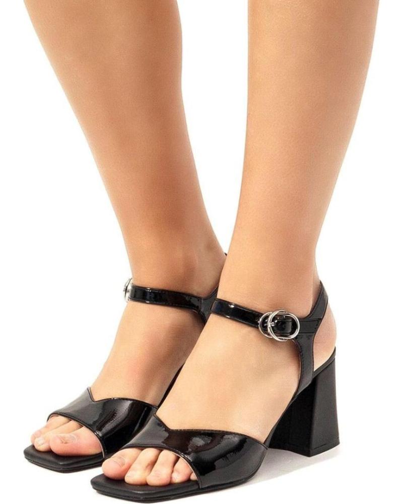 Sandalias de Mujer MTNG SANDALIA KARLA TACON CUADRADO MUSTANG NEGRO