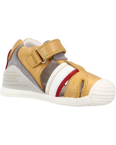 Sandalias de Niño BIOMECANICS SANDALIAS NINO MODELO URBAN COLOR MARRON CLARO SAHARA