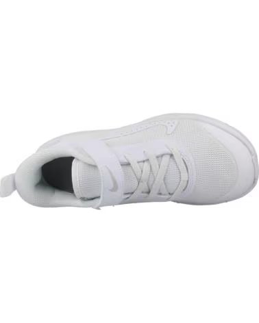 CHAUSSURES NIKE OMNI MULTI-COURT DM9026 POUR ENFANTS 100