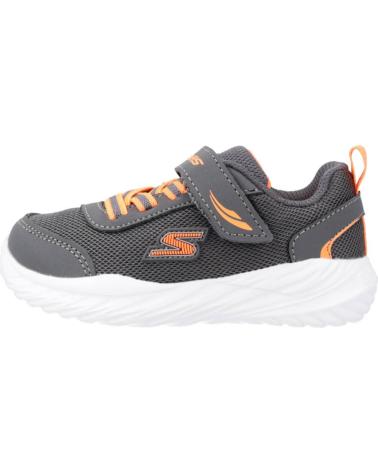 Sportivo per Bambino SKECHERS ZAPATILLAS NINO MODELO 407308N COLOR GRIS CCOR