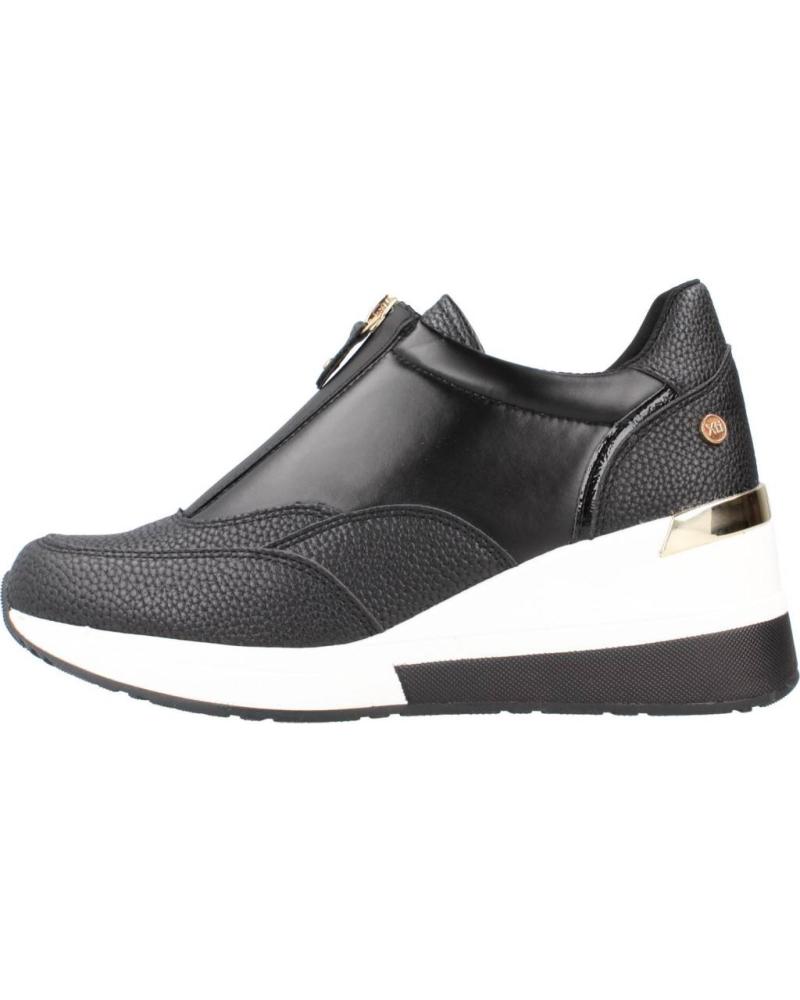 Zapatillas-Deporte-De-Mujer-XTI-141874-NEGRO