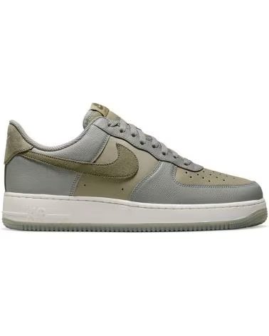 Sportivo per Uomo e Bambino NIKE ZAPATILLAS SNEAKERS AIR FORCE 1 07 LV8 PARA HOMBRE EN COLOR VERDE