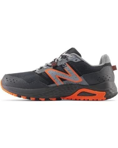 Deportivas de Hombre NEW BALANCE MT410 V8 8 NEGRO-NARANJA - 40 5 LO