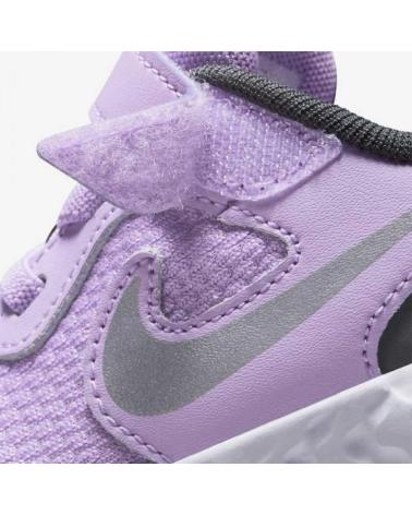 Sneaker-De-Niña-NIKE-REVOLUTION-5-TDV-LILA-PLATA-509---22-VARIOS-COLORES