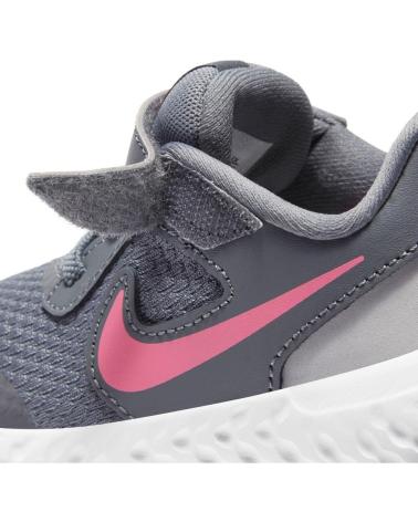 Sneaker-De-Niña-NIKE-REVOLUTION-5-TDV-GRIS-ROSA-015---22-VARIOS-COLORES