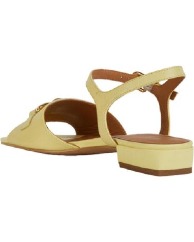 Sandali-De-Mujer-GEOX-D-NEW-ERAKLIA-15-B---VIT-BOTT-D4580B00046-AMARILLO