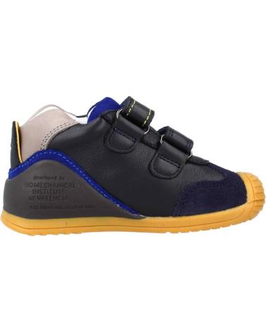 Bebé-De-Niña-BIOMECANICS-211133180003-AZUL