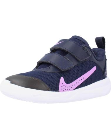 Sneaker für Junge NIKE ZAPATILLAS NINO MODELO OMNI MULTI-COURT COLOR AZUL 401