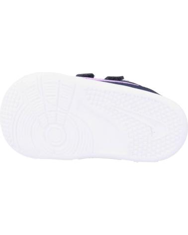 Sneaker für Junge NIKE ZAPATILLAS NINO MODELO OMNI MULTI-COURT COLOR AZUL 401