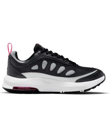 Deportivas-De-Mujer-NIKE-AIR-MAX-AP-WMNS-CU4870-003-NEGRO