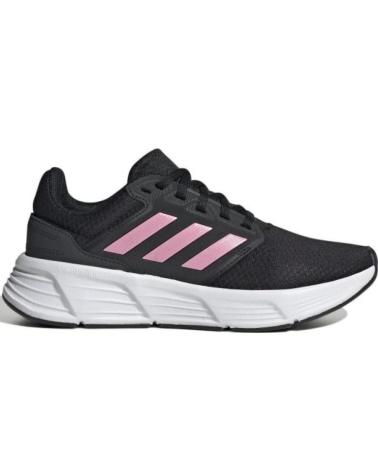 Sneaker-De-Mujer-ADIDAS-MODELO-GALAXY-6-WCBLACK-BLIPNK--NEGRO