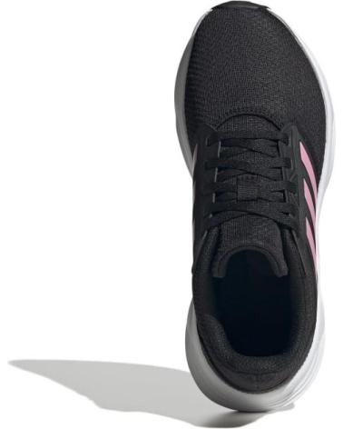 Sneaker-De-Mujer-ADIDAS-MODELO-GALAXY-6-WCBLACK-BLIPNK--NEGRO