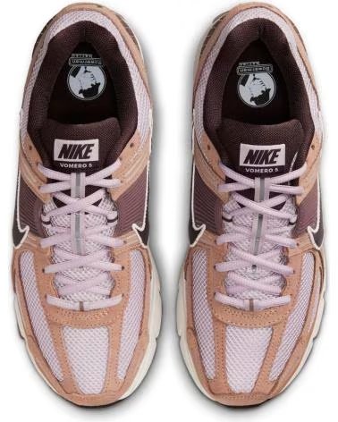 Scarpe sport per Uomo NIKE ZAPATILLAS SNEAKERS ZOOM VOMERO 5 PARA HOMBRE EN COLOR BEIGE BEIGE