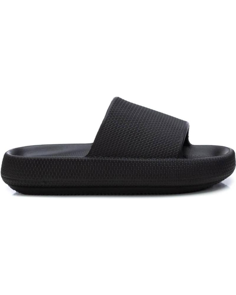 Woman and girl and boy Flip flops XTI 058099 NEGRO