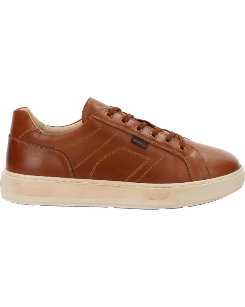 Sportif pour Homme NERO GIARDINI NEOPOLIS E400222U COGNAC MARRóN