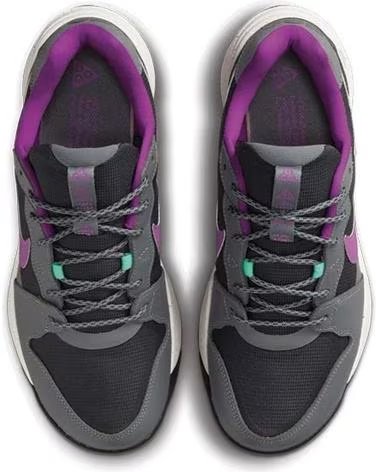 Sportif pour Femme NIKE BASKETS ACG LOWCATE GRIS