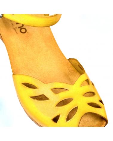 Sandalias de Mujer YOKONO SANDALIAS CUNA CASUAL MOSTAZA