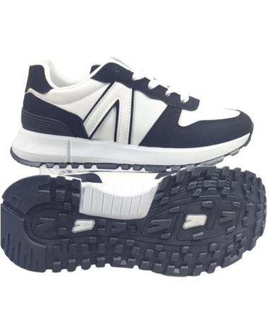 Esportes--De-Mujer-TIMBOS-DEPORTIVA-DE-MUJER-129618-NEGRO