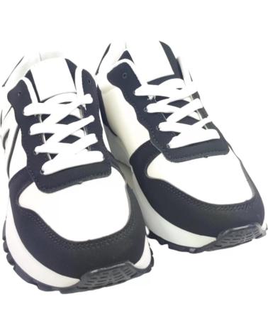 Esportes--De-Mujer-TIMBOS-DEPORTIVA-DE-MUJER-129618-NEGRO