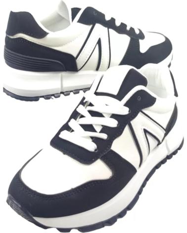 Esportes--De-Mujer-TIMBOS-DEPORTIVA-DE-MUJER-129618-NEGRO