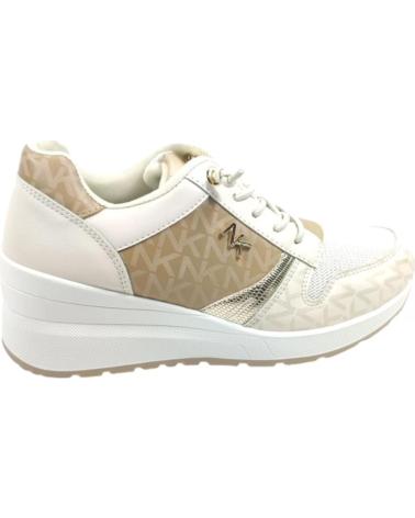 Esportes--De-Mujer-TIMBOS-DEPORTIVA-CUNA-INTERIOR-DE-MUJER-129614-BEIGE