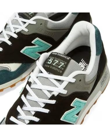 Sportif pour Homme NEW BALANCE M577LIB MADE IN ENGLAND - 42 BLACK NAVY