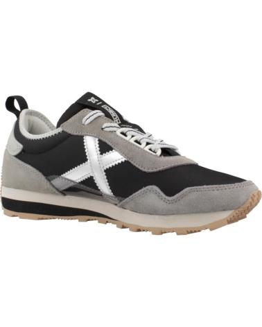 Woman Trainers MUNICH ZAPATILLAS MUJER MODELO 8909M COLOR NEGRO 025