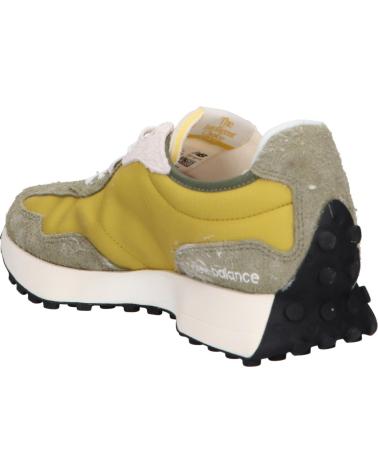 Man Trainers NEW BALANCE U327VC U327V1 MALLARD GREEN