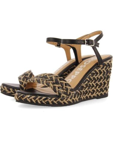 Sandalias-De-Mujer-GIOSEPPO-MODELO-72006-TIGARD-NEGRO