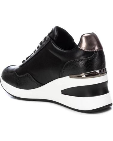 Scarpe sport per Donna XTI 143074 NEGRO
