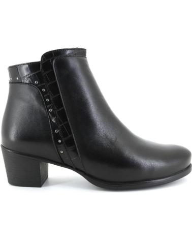 Botines de Mujer DESIREÉ DESIREE - BOTIN NEUS TACHUELAS Y COCO NEGRO