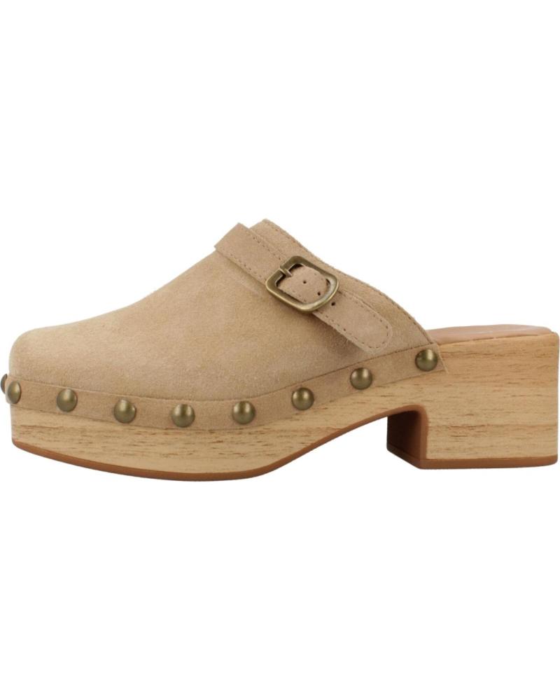 Woman Clogs YELLOW ZUECOS MUJER MODELO SONIA COLOR MARRON CLARO CHEYENE