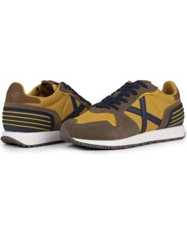 Sportivo per Uomo MUNICH ZAPATILLA MASSANA CLUB 564 DE AMARILLO
