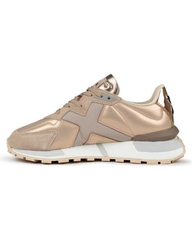 Woman Trainers MUNICH ZAPATILLAS SOKU PLATINO
