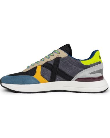 Sportivo per Uomo MUNICH MODELO SOON 8904063 GRIS