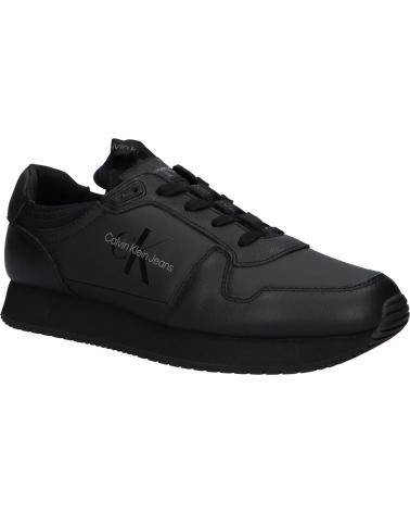 Esportes--De-Hombre-CALVIN-KLEIN-YM0YM01118-RETRO-RUNNER-SOCK-0GJ-TRIPLE-BLACK