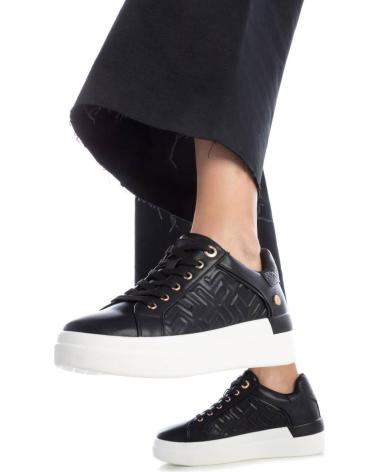 Sapatilhas de Mulher XTI 142954 NEGRO