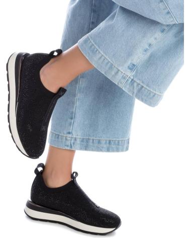 Sapatilhas de Mulher XTI 142964 NEGRO