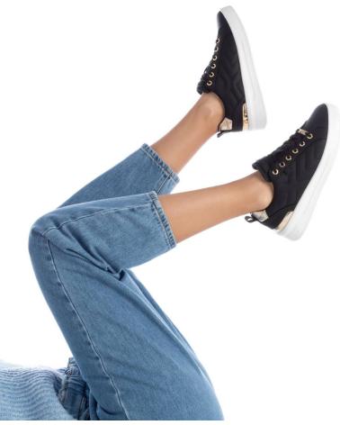 Sapatilhas de Mulher XTI 143057 NEGRO