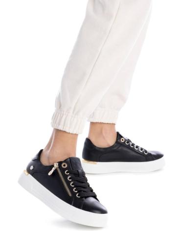 Esportes  de Mulher XTI 143126 NEGRO
