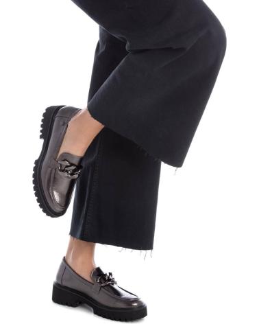 Mocasines de Mujer XTI 143205 PLOMO